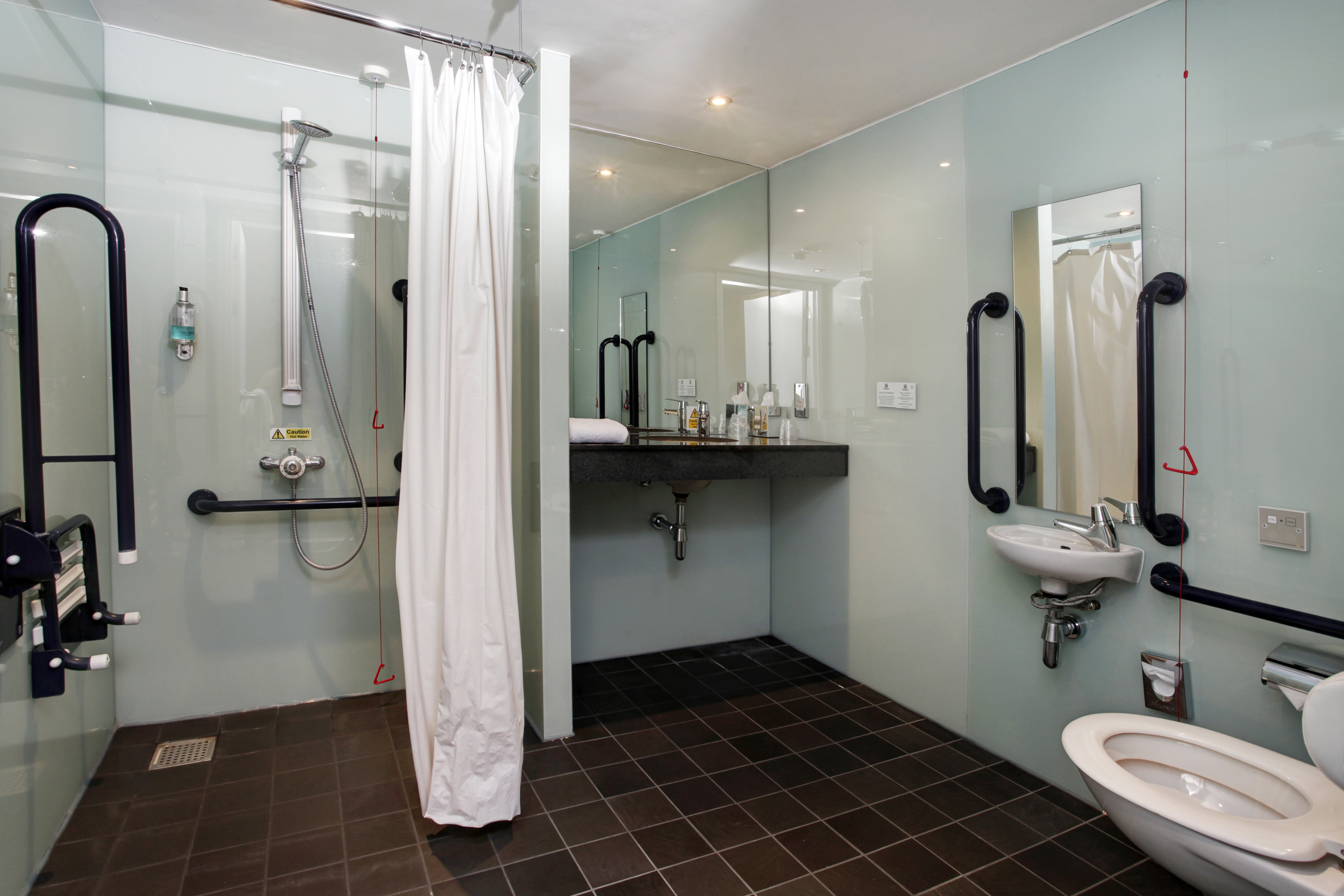 holiday inn london luton airport by ihg