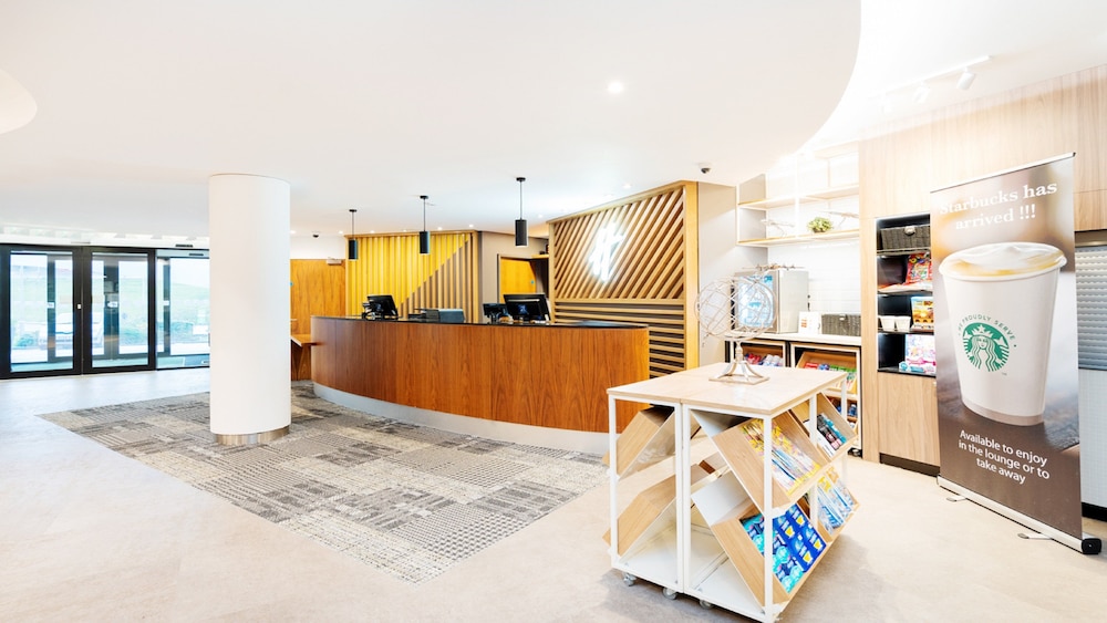 holiday inn london luton airport by ihg