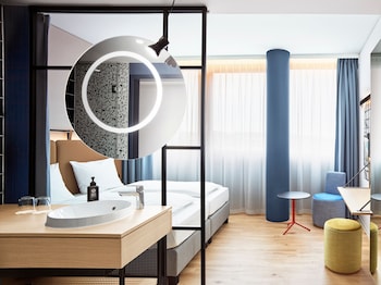 h2 hotel wien