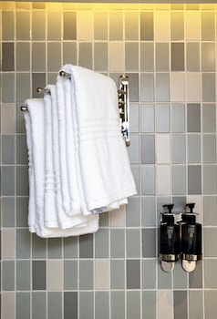 ewaa express hotel al shati