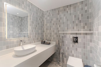 ewaa express hotel al shati