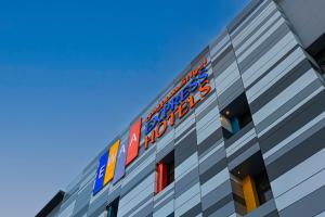 ewaa express hotel al shati