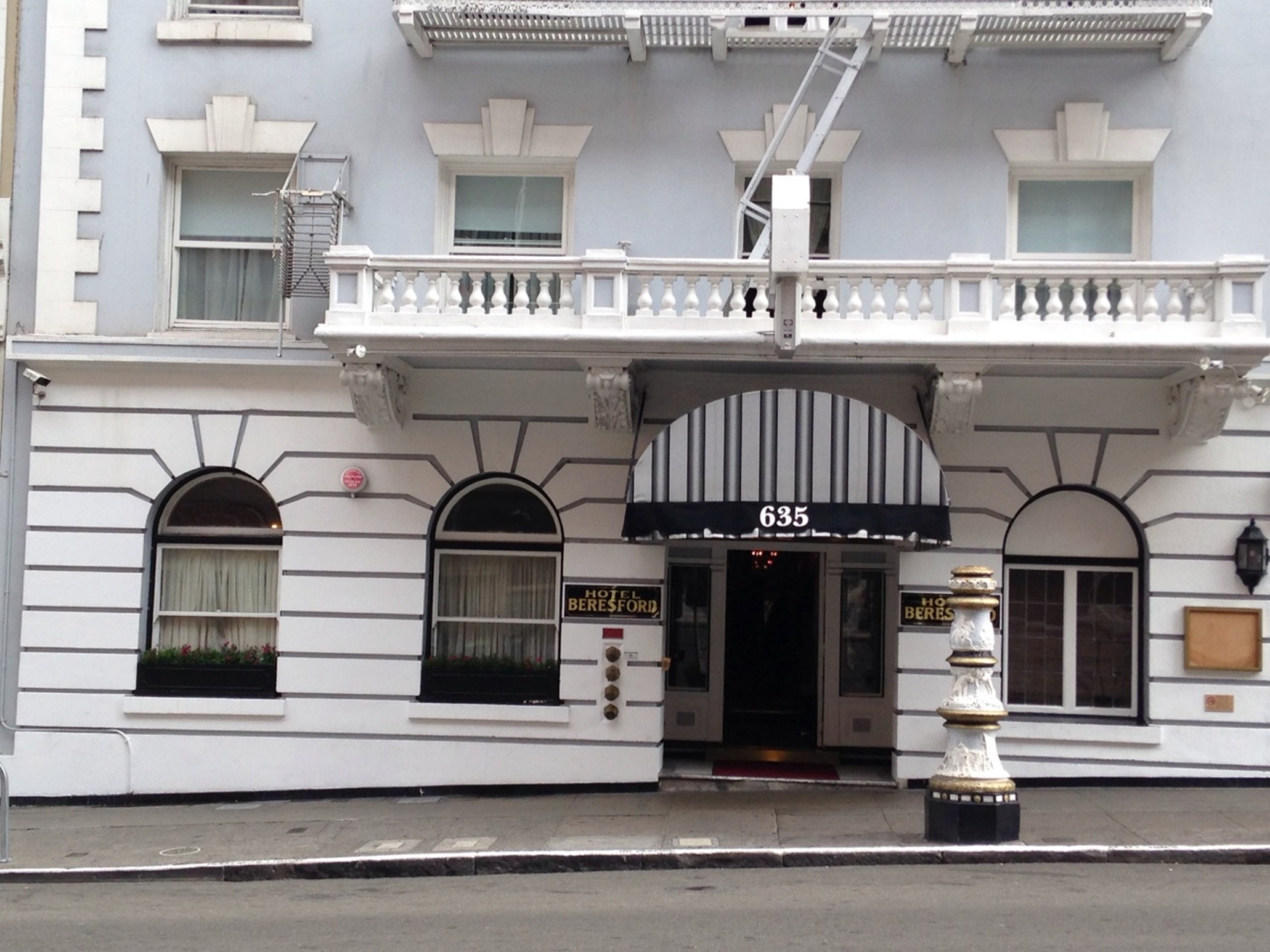 hotel amari