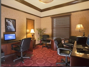 hotel amari
