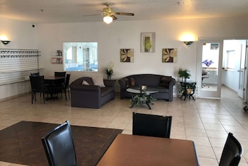 Super 8 By Wyndham Price,Price>>Carbon County,2 star