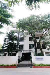 Regal Business Suites,India>>Bengaluru,4 star