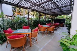regal business suites