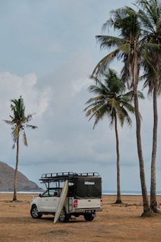 somewhere lombok