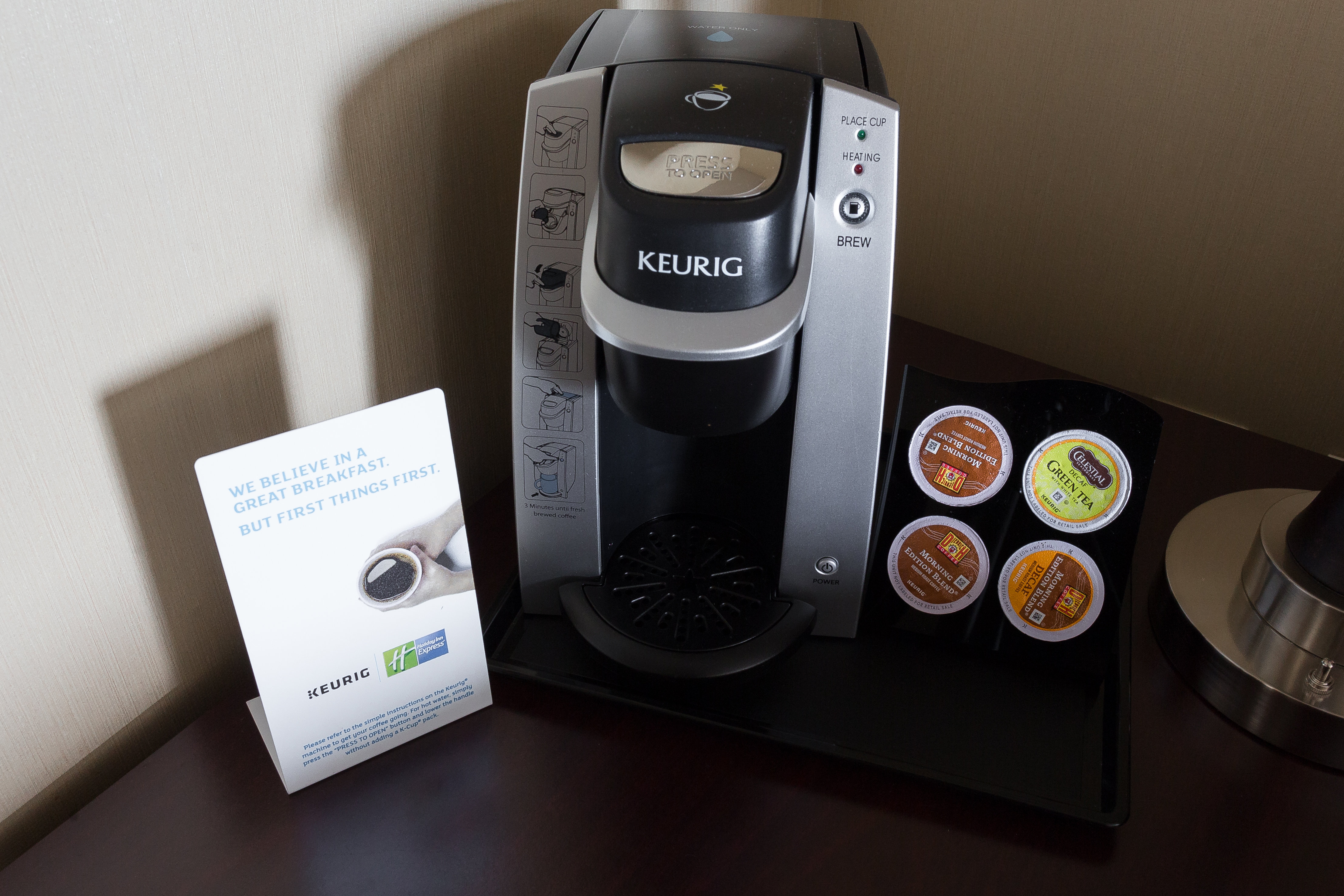 holiday inn express hotel and suites lynnwood by ihg
