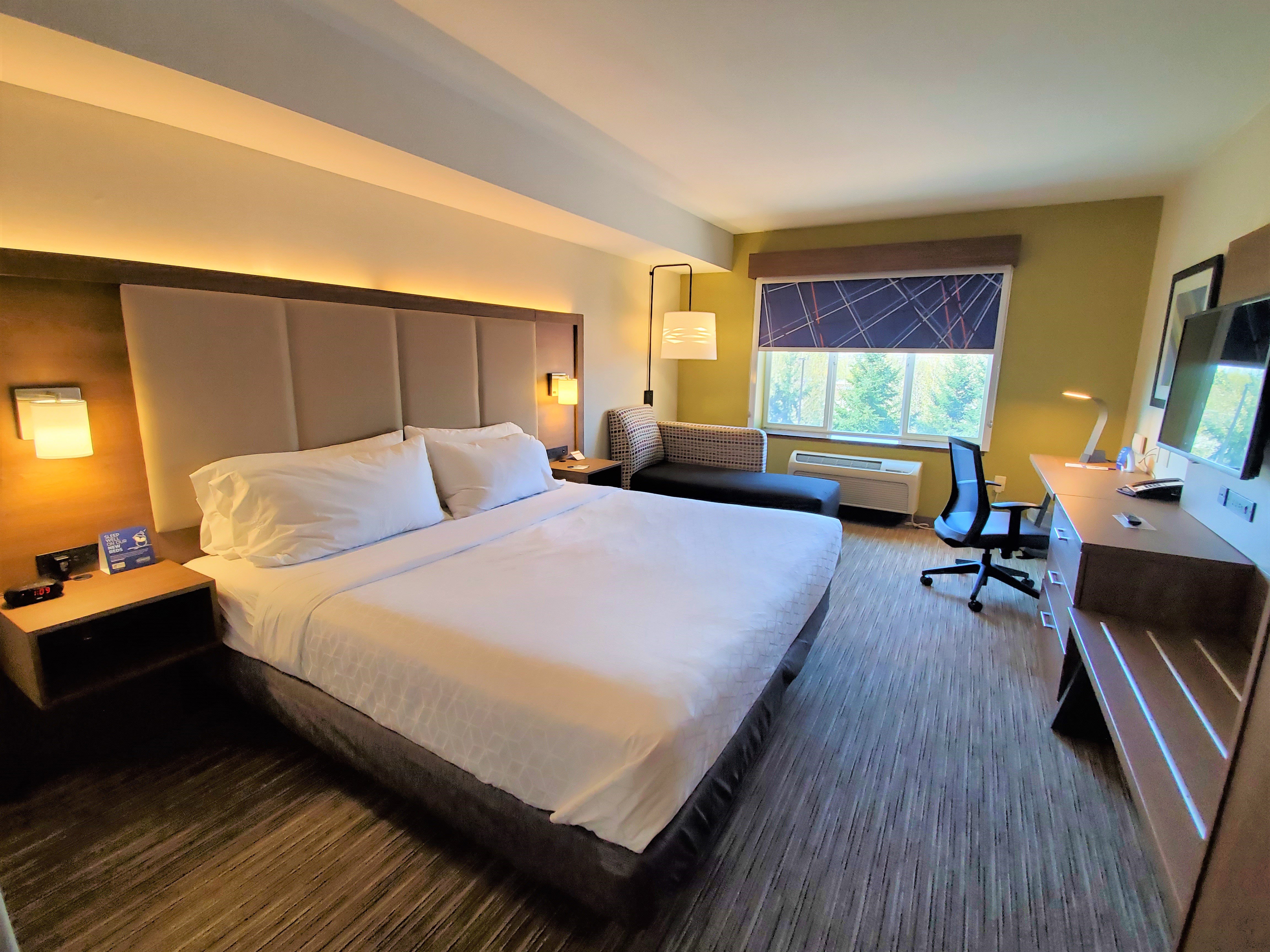 holiday inn express hotel and suites lynnwood by ihg