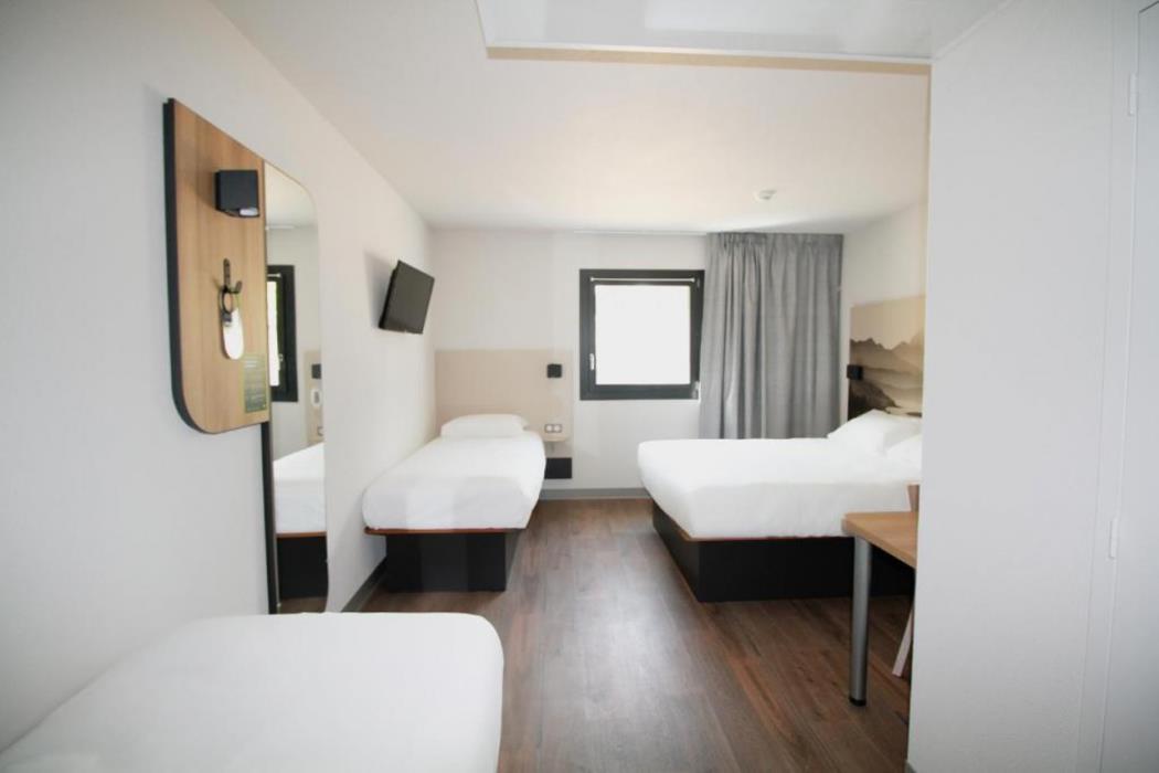 bandb hotel aix les bains
