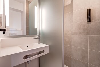 bandb hotel bordeaux saint andre de cubzac