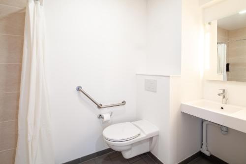 bandb hotel bordeaux saint andre de cubzac