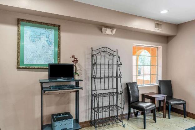 arroyo pinion hotel ascend hotel collection