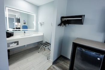 baymont by wyndham branson thousand hills