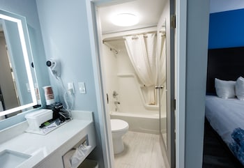 baymont by wyndham branson thousand hills