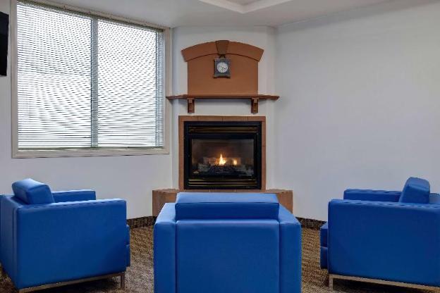days inn by wyndham whitecourt