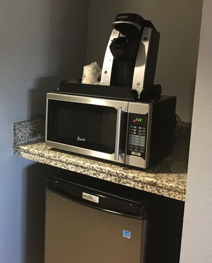 marble waters hotel and suites trademark by wyndham