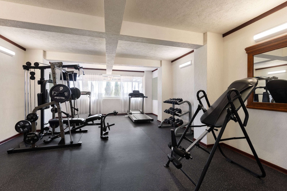 howard johnson by wyndham toluca