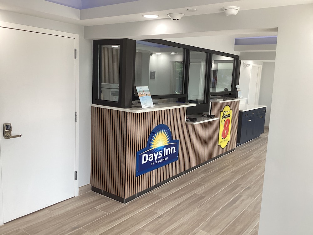 days inn by wyndham baltimore northwest