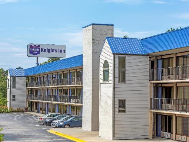 days inn by wyndham baltimore northwest