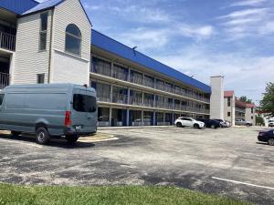 days inn by wyndham baltimore northwest