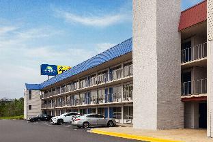 days inn by wyndham baltimore northwest