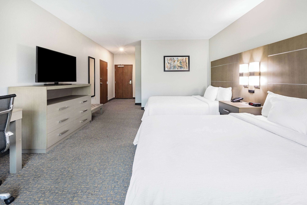 la quinta inn and suites by wyndham jackson cape girardeau