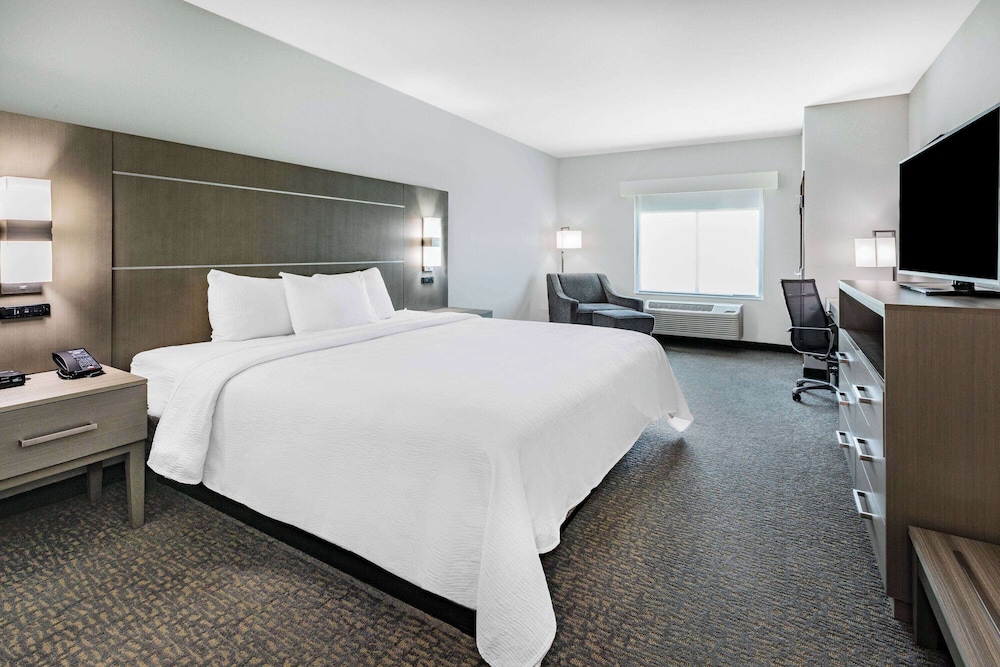 la quinta inn and suites by wyndham jackson cape girardeau