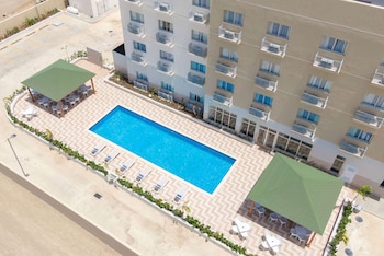 wyndham garden el morro montecristi