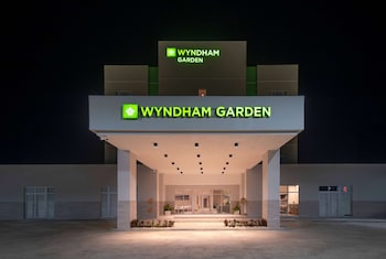 wyndham garden el morro montecristi