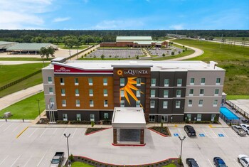 la quinta inn and suites by wyndham sulphur