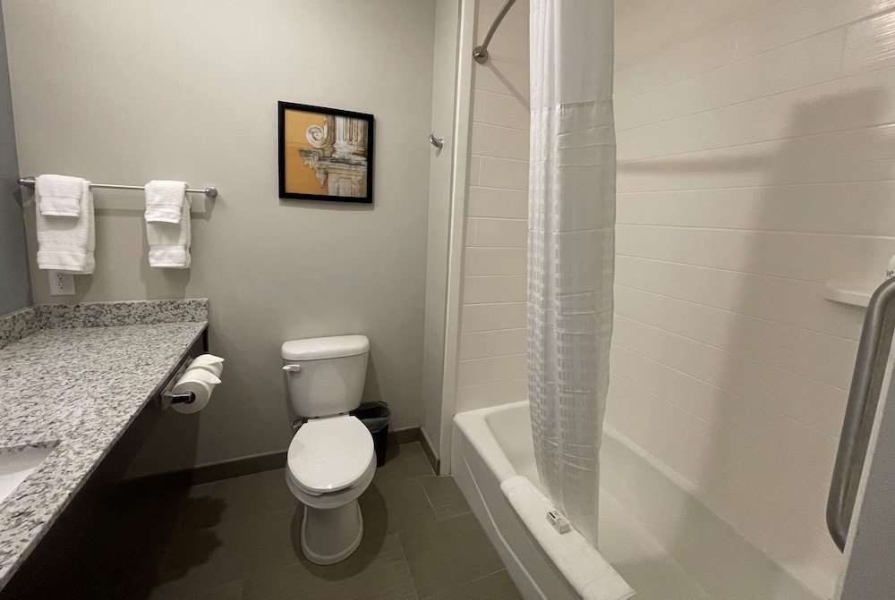 la quinta inn and suites by wyndham sulphur