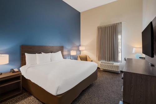 la quinta inn and suites by wyndham sulphur