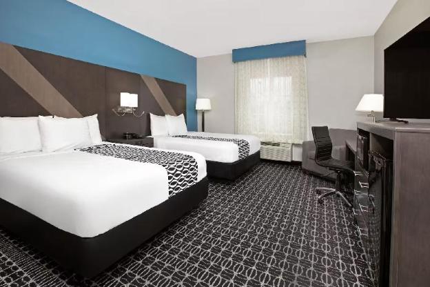 la quinta inn and suites by wyndham sulphur