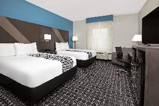 la quinta inn and suites by wyndham sulphur