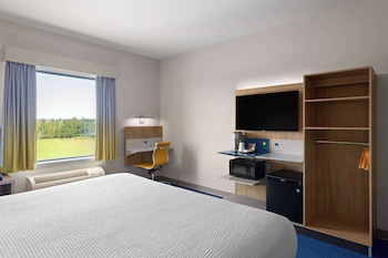 microtel by wyndham lachute