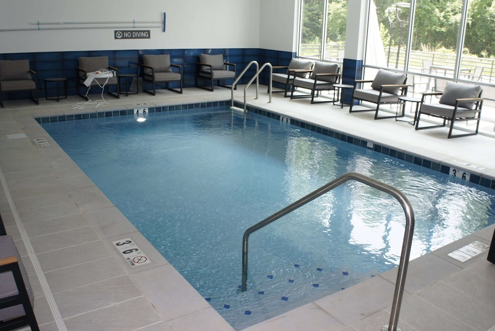 la quinta inn and suites by wyndham manchester