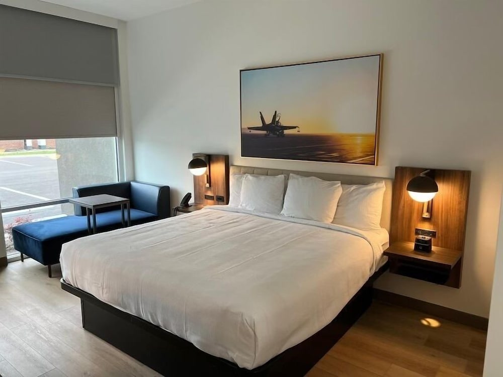 la quinta inn and suites by wyndham manchester