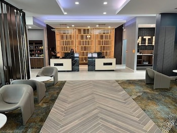 la quinta inn and suites by wyndham manchester