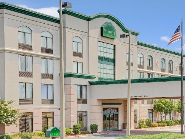 la quinta inn and suites by wyndham mooresville
