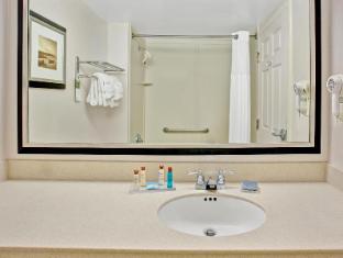 la quinta inn and suites by wyndham mooresville