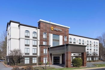 la quinta inn and suites by wyndham mooresville