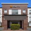 la quinta inn and suites by wyndham mooresville
