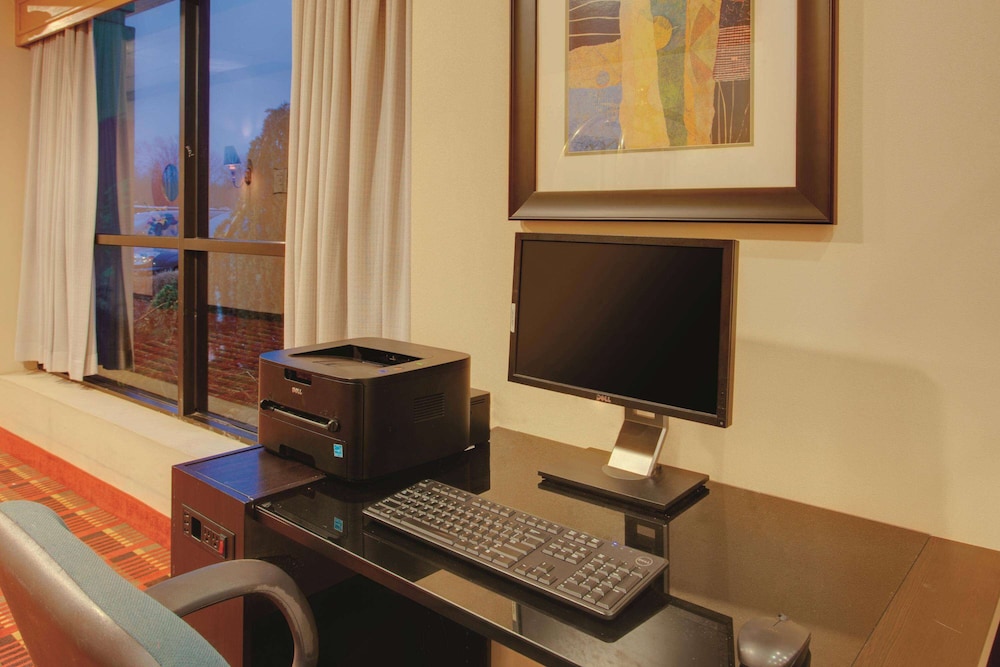 ramada by wyndham fairfield nj