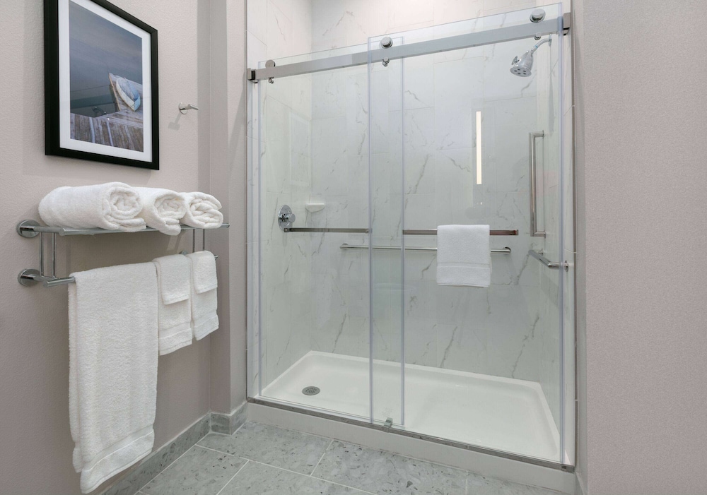 the elm a ramada by wyndham