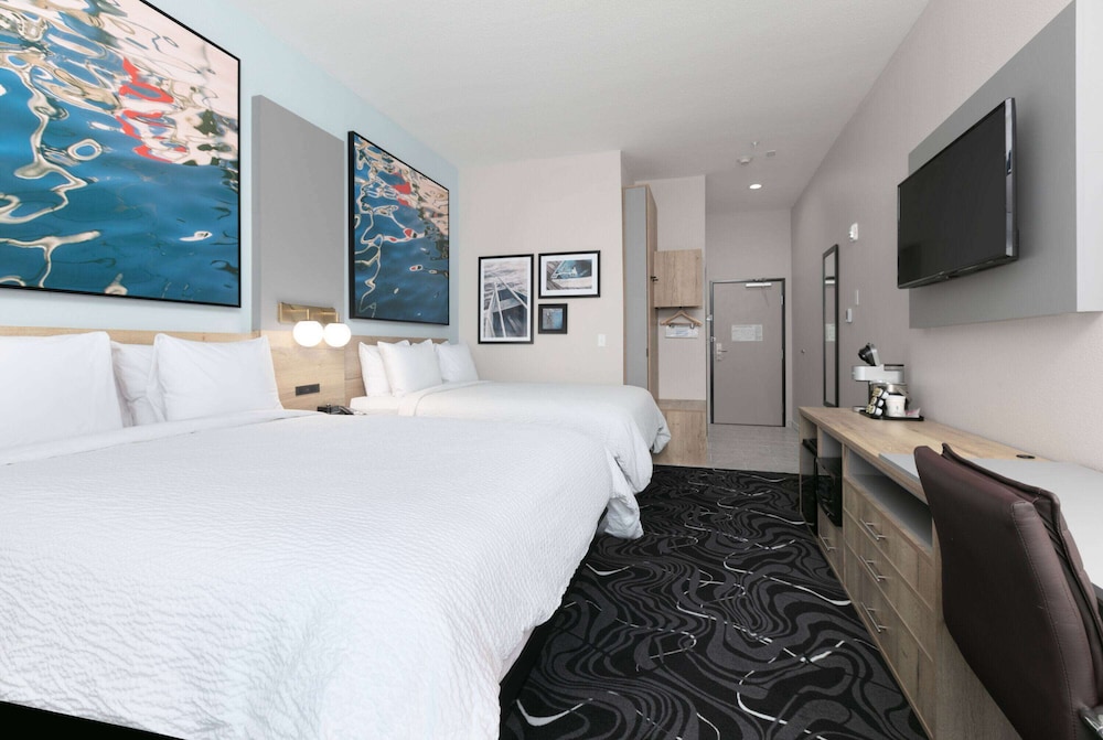 the elm a ramada by wyndham