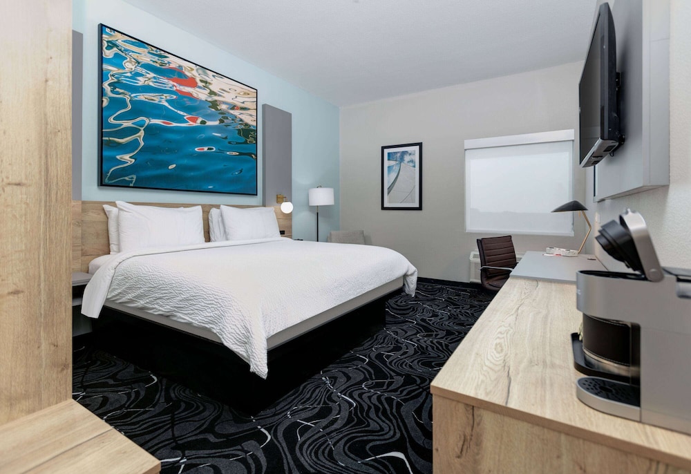 the elm a ramada by wyndham