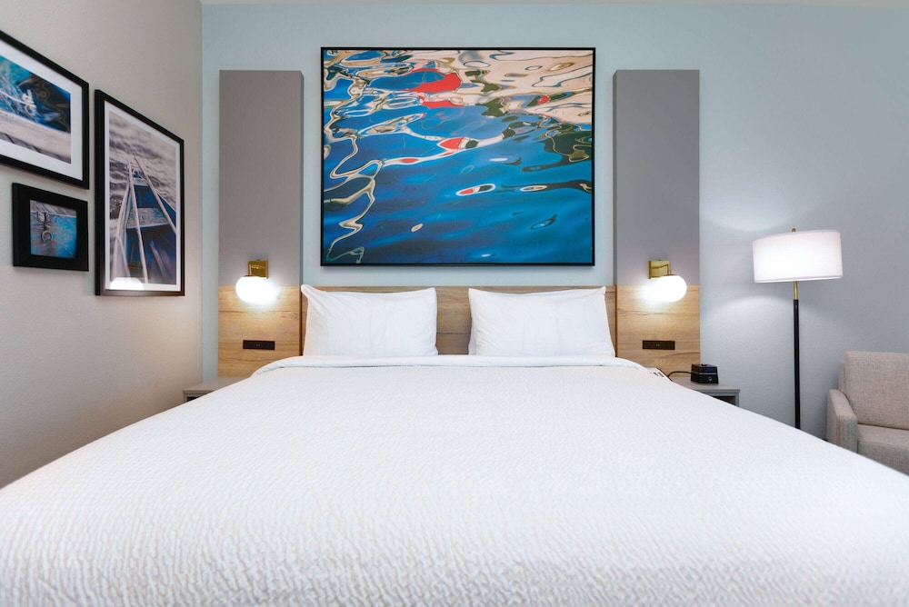 the elm a ramada by wyndham