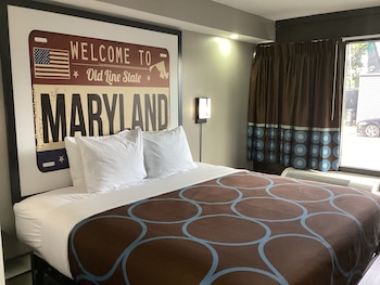 super 8 by wyndham baltimore northwest